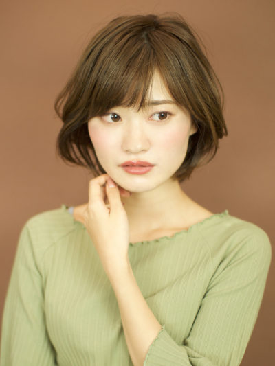 「BEKKU」古川タカヨシ大人かっこいい前下がりショートボブ