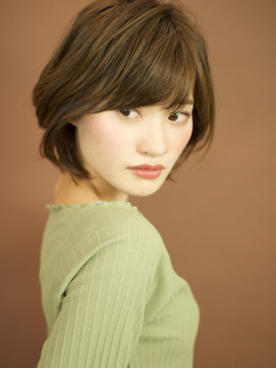 「BEKKU」古川タカヨシ大人かっこいい前下がりショートボブ